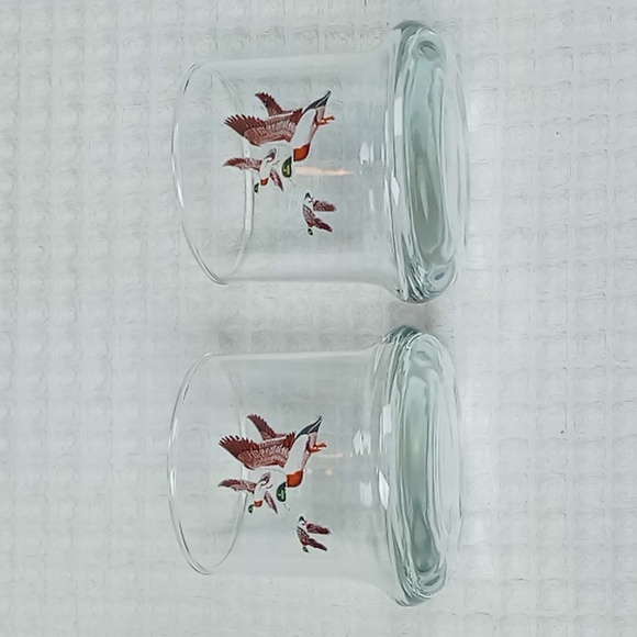 Avon Chesapeake Collection of 2 Drinking Glasses 8 oz Mallard Ducks - Picture 5 of 14